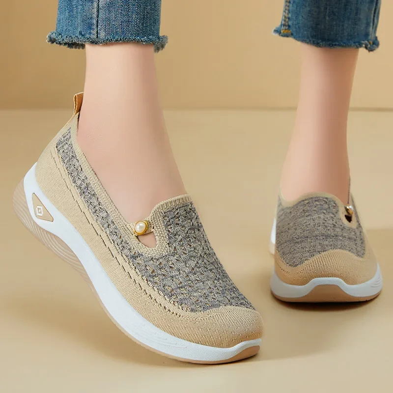 Women's Casual Soft Sole Slip-On Shoes
