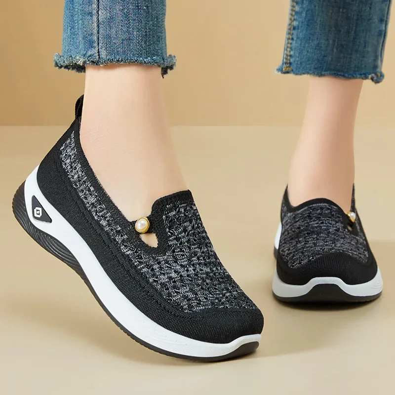 Women's Casual Soft Sole Slip-On Shoes