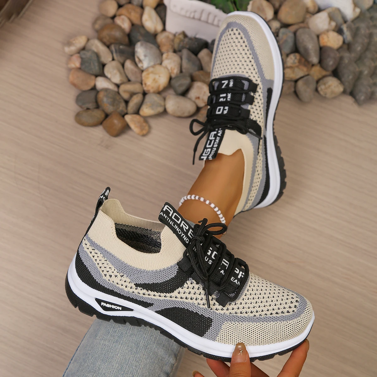 Women Casual Sneakers Two-Color Low Heel Work Shoes