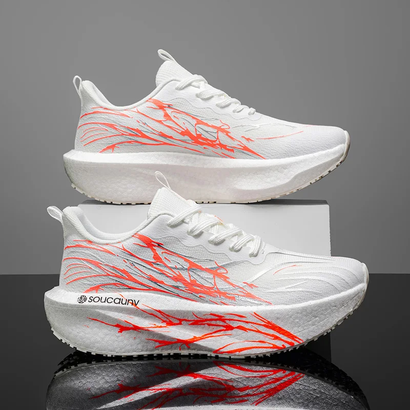 Marathon Running Shoes With Carbon Board